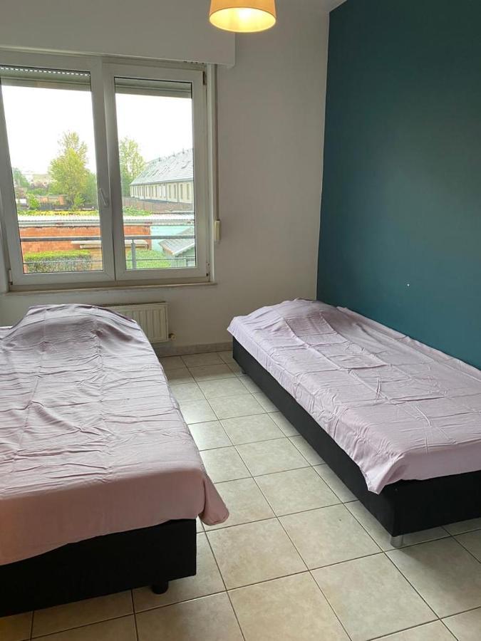 Superbe Appartement Lumineux Et Spacieux Antuérpia Exterior foto